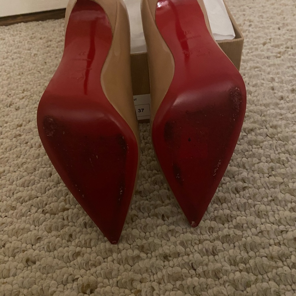 CHRISTIAN LOUBOUTIN
Decollete 554 100 patent - Picture 6 of 8